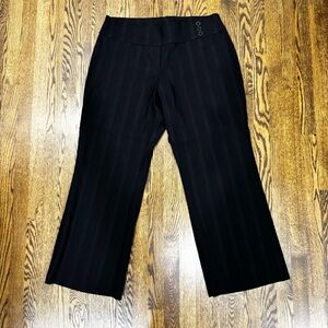 Penningtons Encore Classic Black Pin-Striped Dress Pant Size 18